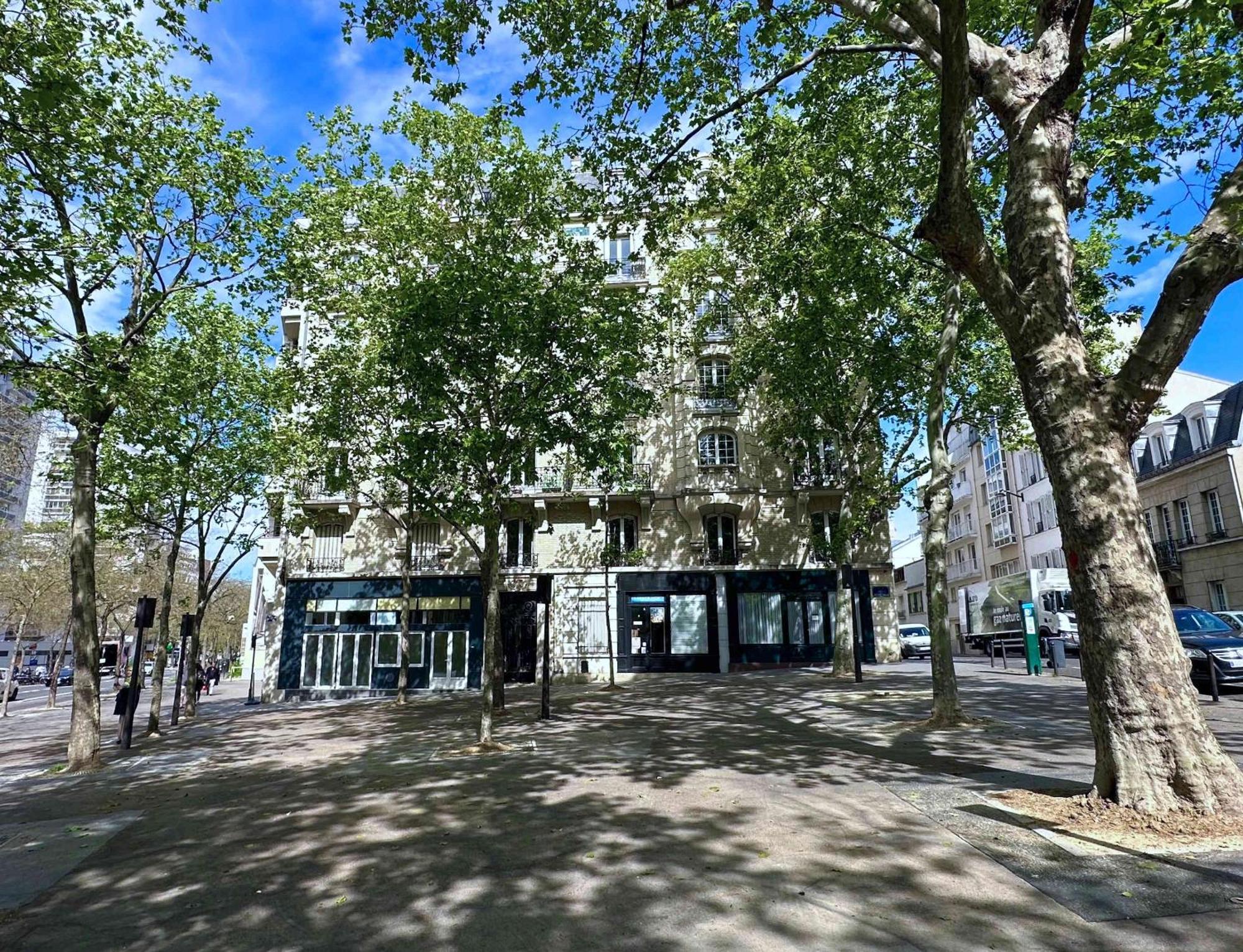 Апартаменты Charming Studio In Porte De Versailles Париж Экстерьер фото